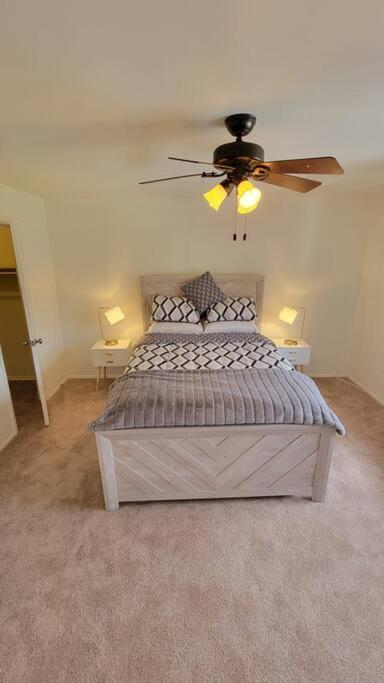 ארלינגטון Apartment, One Bedroom מראה חיצוני תמונה