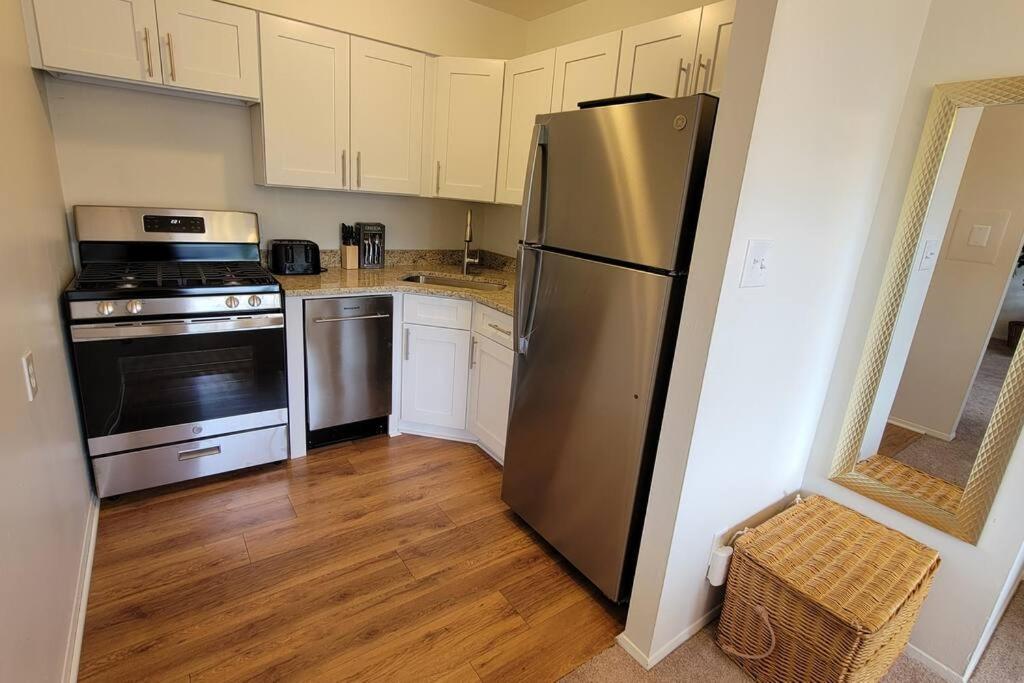 ארלינגטון Apartment, One Bedroom מראה חיצוני תמונה
